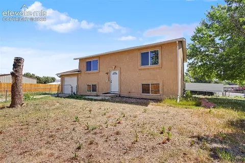 1049 Cambridge Ave, Colorado Springs, CO 80906