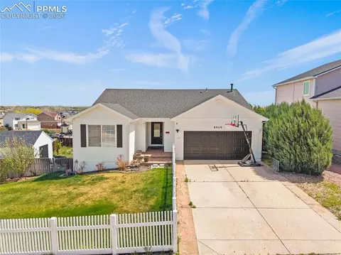8929 Celebrity Ct, Fountain, CO 80817