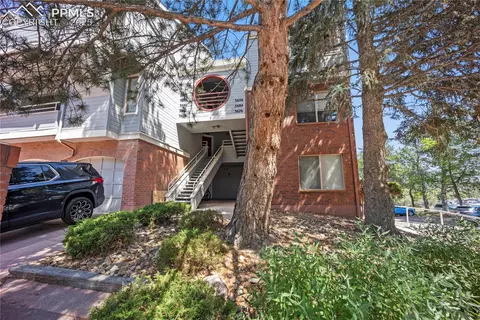 3694 Iguana Dr, Colorado Springs, CO 80910