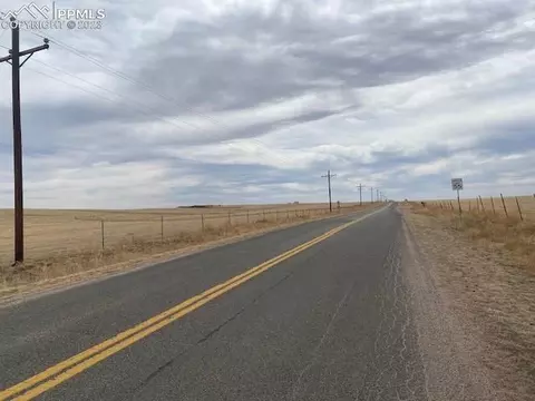 9670 Boone Rd, Yoder, CO 80864 photo 4