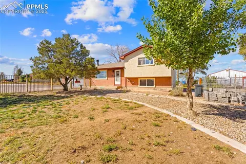 47801 Pheasant Crest Rd, Avondale, CO 81022