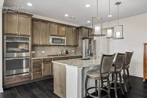 Kitchen - 21447 E Union Pl, Aurora, CO 80015 photo 2 of 5
