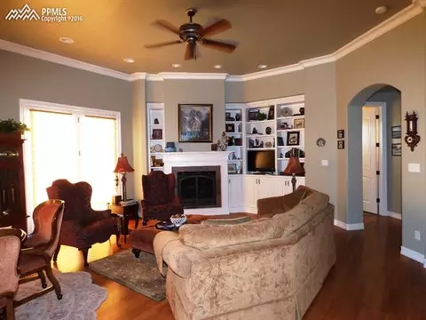 17455 Muzzle Loader Way, Monument, CO 80132 photo 4