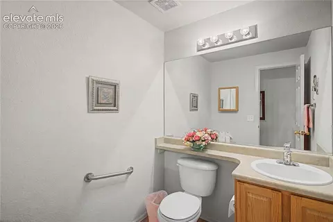 Bath - 7804 Bullet Rd, Peyton, CO 80831 photo 2 of 4