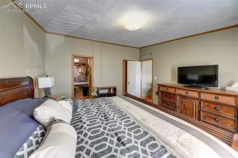5671 Jocque Ct, Peyton, CO 80831 photo 16