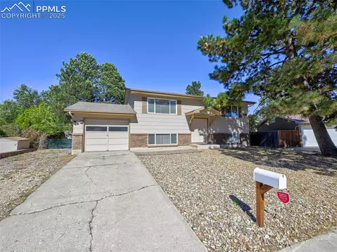 5165 Crestwood Dr, Colorado Springs, CO 80918