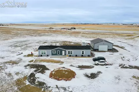 43620 E 80th Ave, Bennett, CO 80102