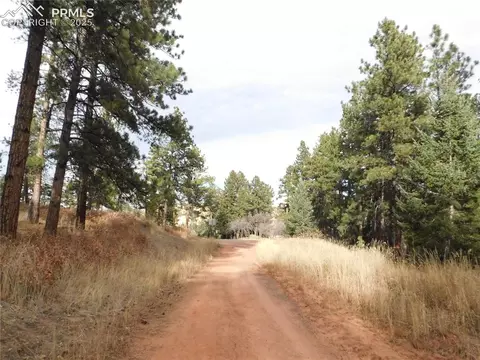 8055 Acoma Dr, Larkspur, CO 80118