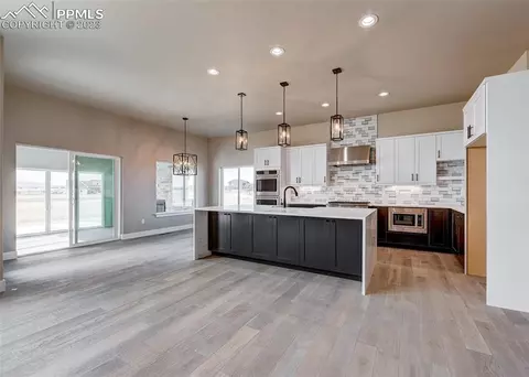 10725 Mckissick Rd, Peyton, CO 80831 photo 4