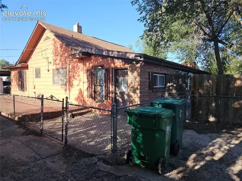 2423 E St Vrain St, Colorado Springs, CO 80909