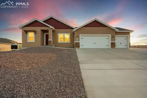 1569 N Bowen Dr, Pueblo West, CO 81007