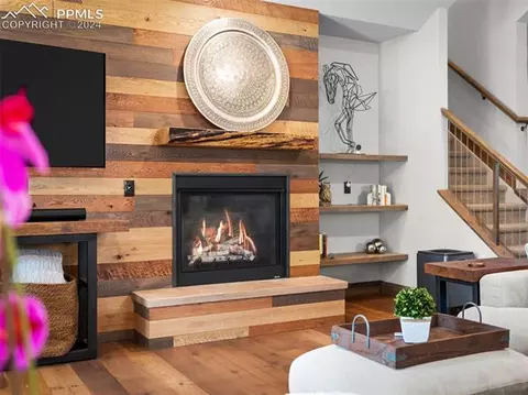 4532 Shoshone Dr, Larkspur, CO 80118