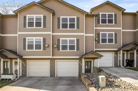 3219 Hearthridge Cir, Colorado Springs, CO 80918