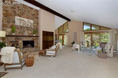 3110 Camels Ridge Ln, Colorado Springs, CO 80904