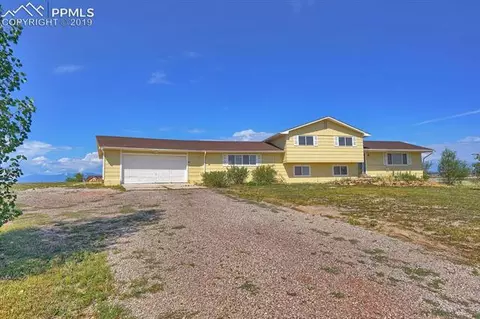 13740 Jack Ct, Peyton, CO 80831 photo 2