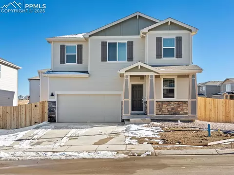 6725 Wiper Way, Colorado Springs, CO 80925