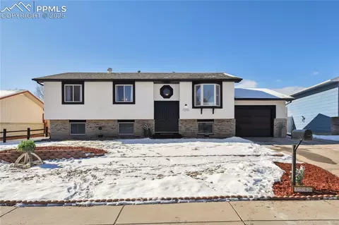 7290 Metropolitan St, Colorado Springs, CO 80911