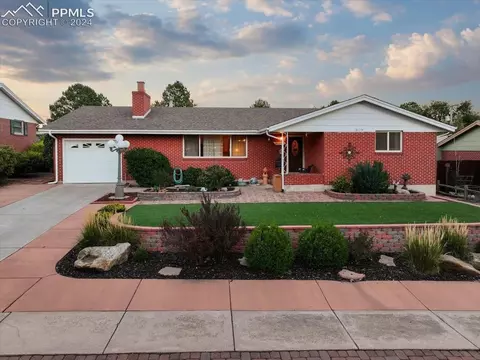 2119 Glenn Summer Rd, Colorado Springs, CO 80909