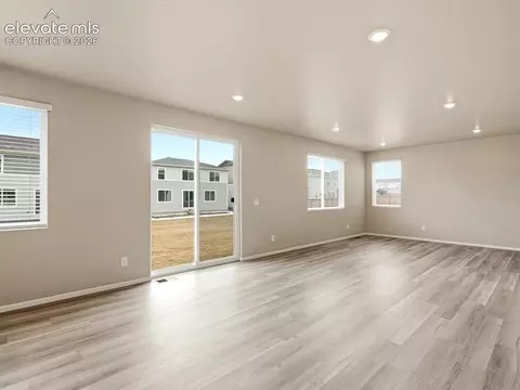 10154 Hartwood Dr, Peyton, CO 80831 photo 5