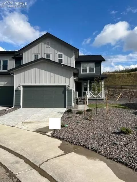 27 Felicity Loop, Castle Rock, CO 80109