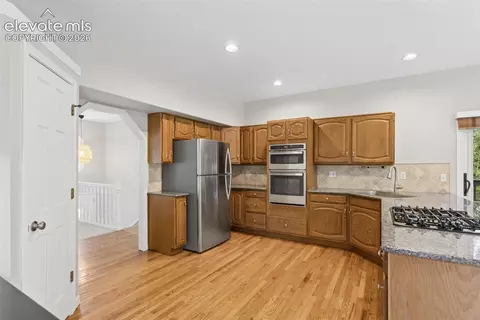 Kitchen - 19975 Doewood Dr, Monument, CO 80132 photo 1 of 6