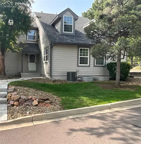 412 Cobblestone Dr, Colorado Springs, CO 80906