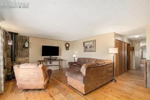 2905 Lauppe Rd, Yoder, CO 80864 photo 3