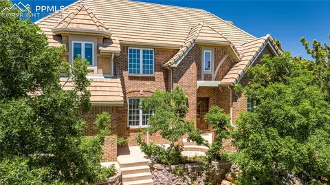 30 Ellsworth St, Colorado Springs, CO 80906