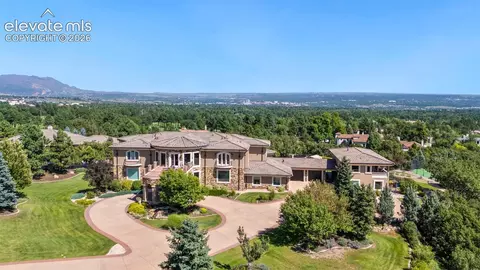3870 S Club Dr, Colorado Springs, CO 80906