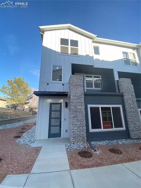 3496 Drumlin Grv, Colorado Springs, CO 80907