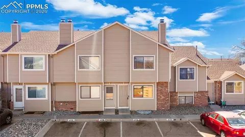 4773 Live Oak Dr, Colorado Springs, CO 80916