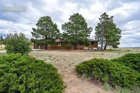 7585 Ponca Rd, Colorado Springs, CO 80908