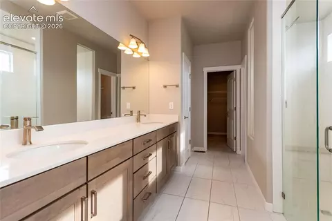 Bath - 330 E Lost Pines Dr, Monument, CO 80132 photo 2 of 7