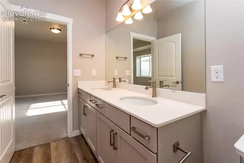 Bath - 330 E Lost Pines Dr, Monument, CO 80132 photo 6 of 7