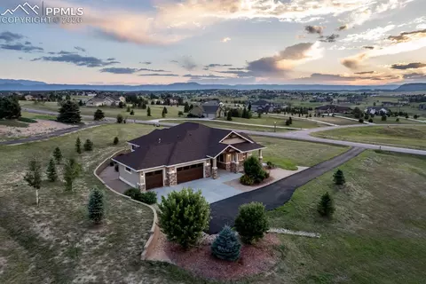 19733 Royal Troon Dr, Monument, CO 80132