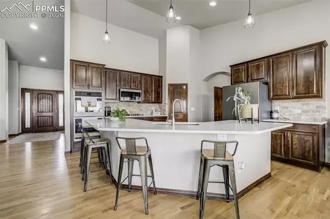 Kitchen - 12095 Silver Concho Trl, Elbert, CO 80106 photo 2 of 4