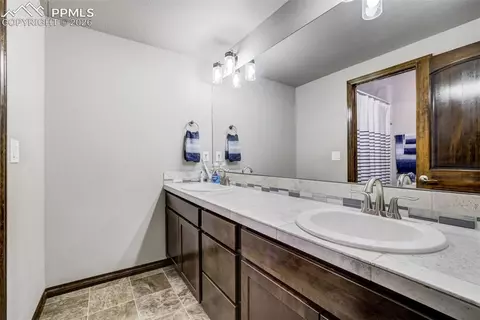 Bath - 12095 Silver Concho Trl, Elbert, CO 80106 photo 5 of 5