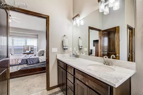 Bath - 12095 Silver Concho Trl, Elbert, CO 80106 photo 3 of 5