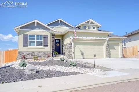 8122 Wheatland Dr, Colorado Springs, CO 80908
