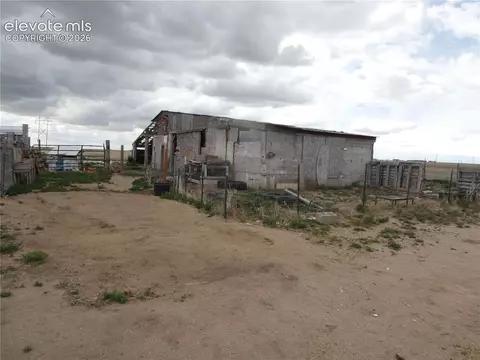 33675 Big Springs Rd, Yoder, CO 80864 photo 10