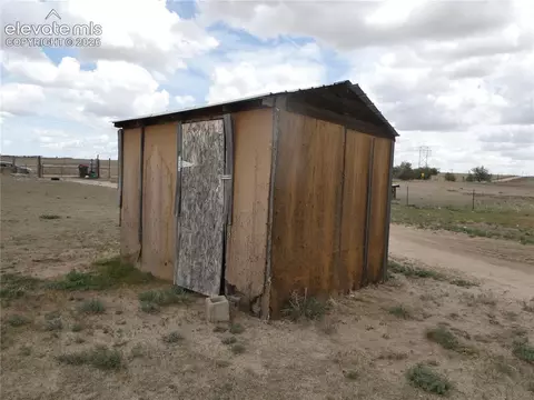 33675 Big Springs Rd, Yoder, CO 80864 photo 6