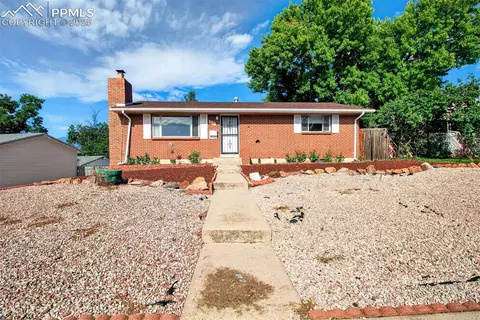124 N Hayman Ave, Colorado Springs, CO 80909