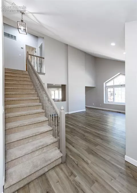 141 Miramar Dr, Colorado Springs, CO 80906