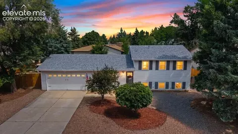 6340 Okeechobee Pl, Colorado Springs, CO 80915