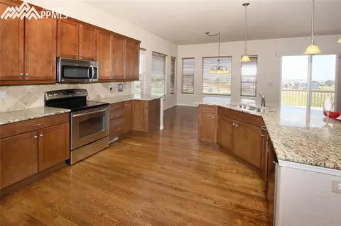10897 Mt Evans Dr, Peyton, CO 80831 photo 3