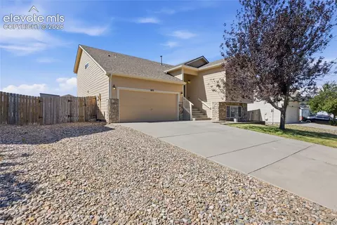 6111 Passing Sky Dr, Colorado Springs, CO 80911