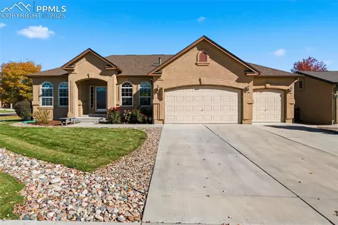 3385 Spitfire Dr, Colorado Springs, CO 80911