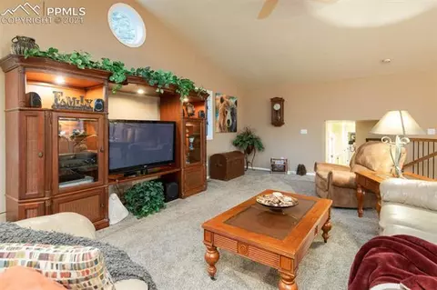 7633 Gartner Rd, Evergreen, CO 80439 photo 5