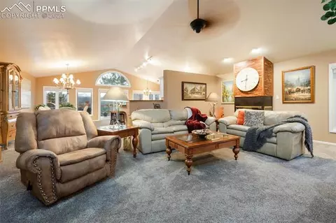 7633 Gartner Rd, Evergreen, CO 80439 photo 4