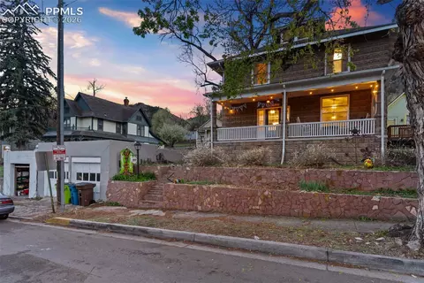 819 Duclo Ave, Manitou Springs, CO 80829